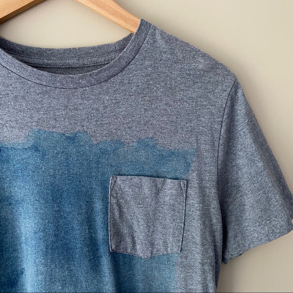 pocket tee - Picture 2 of 3